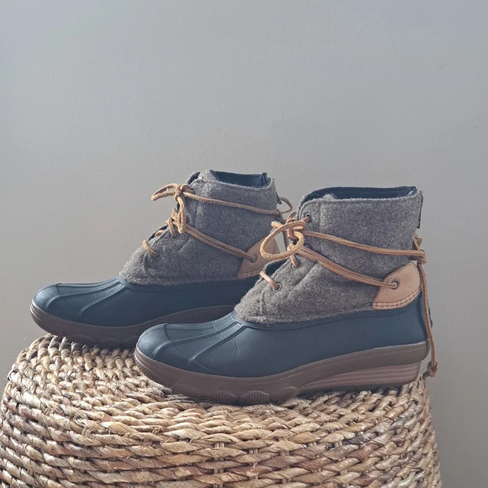 Sperry Womens Saltwater Wedge Tide Wool Duck Boots Heathered‎ Brown Size 8